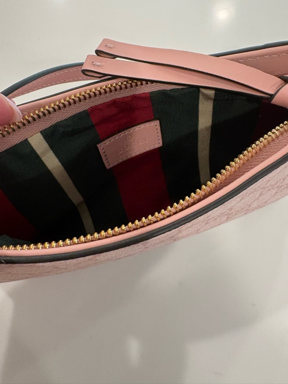 Gucci Dusty Pink GG Canvas Shoulder Bag with Leather Trim - Picture 3 of 3